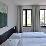 Tandem Hotel