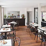 Tandem Hotel 3*