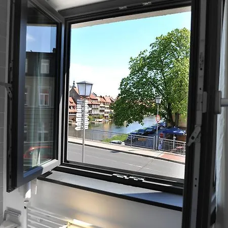 מלון Tandem באמברג