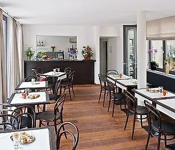 Hotel Tandem